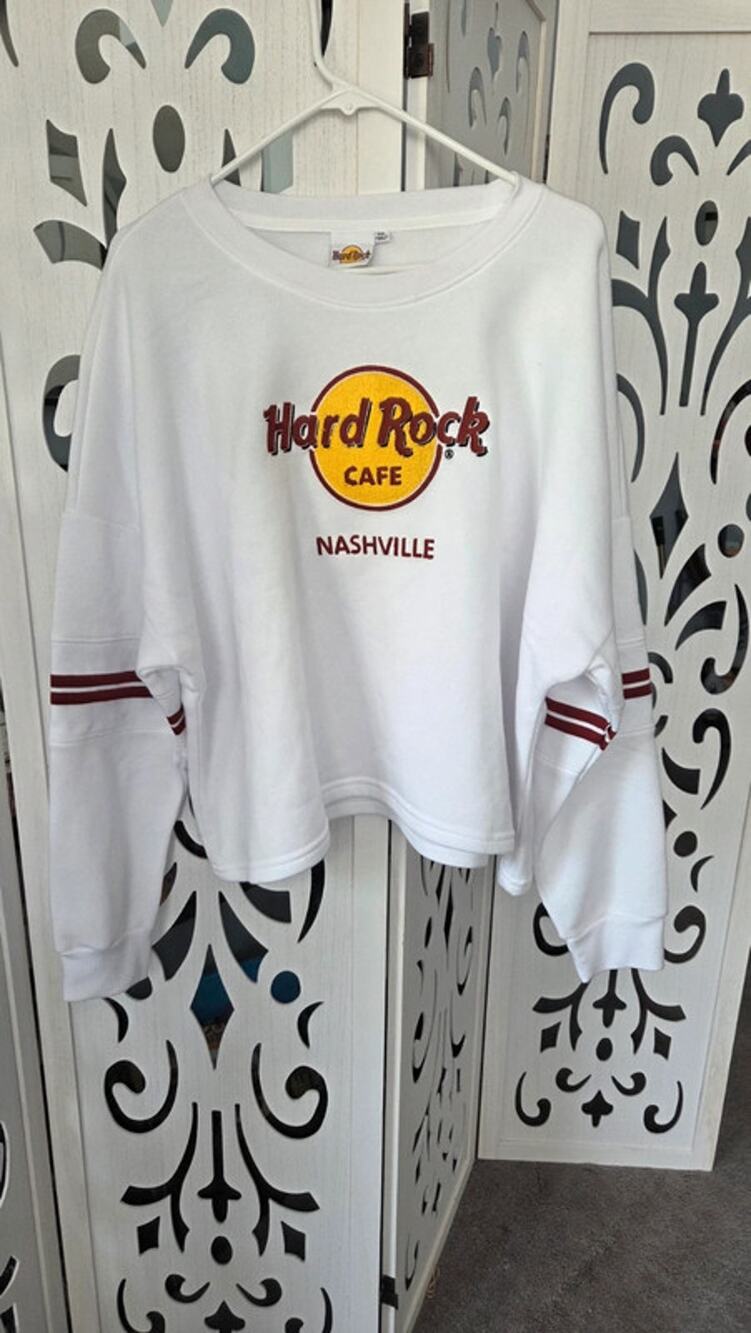 Hard Rock Cafe Nashville Sweatshirt XXL White Embroidered Logo NWOT